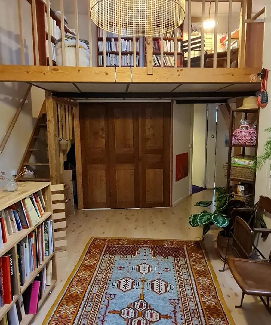 Originale Maison Individuelle Au Coeur De Paris !